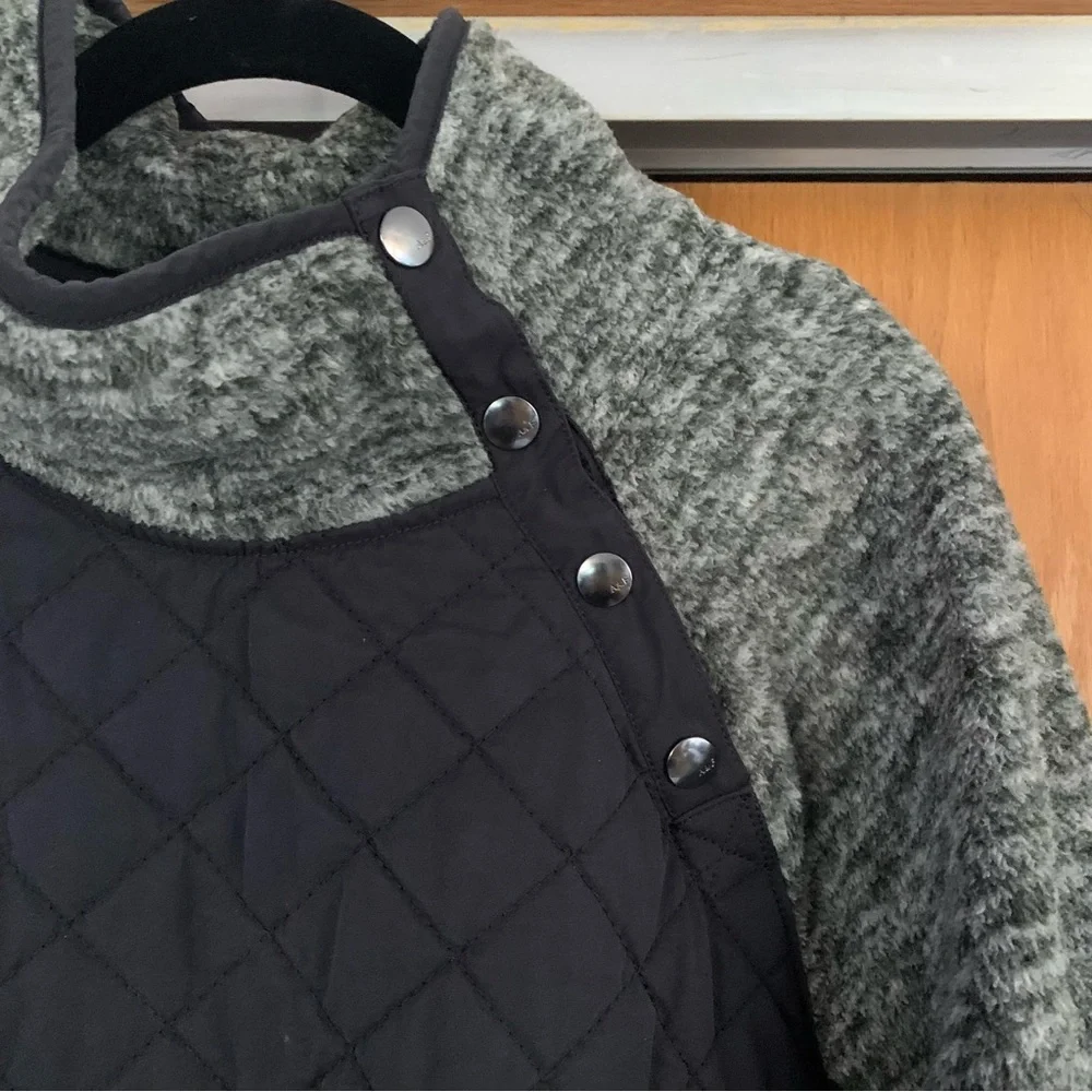 A&F Snap Pullover - Picture 2 of 4